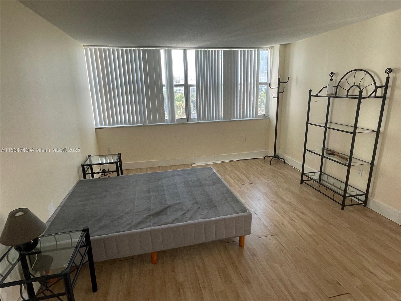 5838 CONDO - Residential Lease