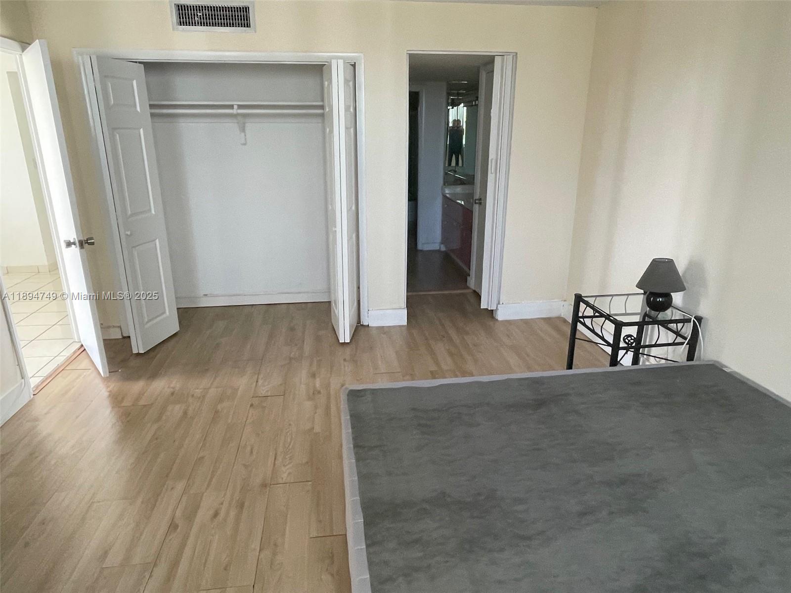 5838 CONDO - Residential Lease