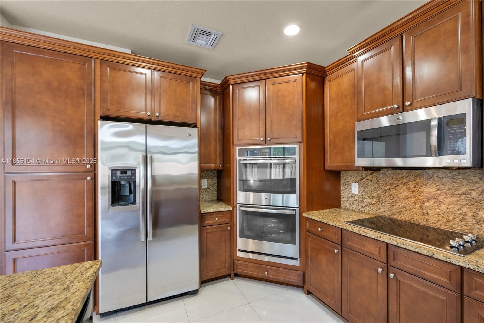 ISLES AT GRAND BAY - Residential