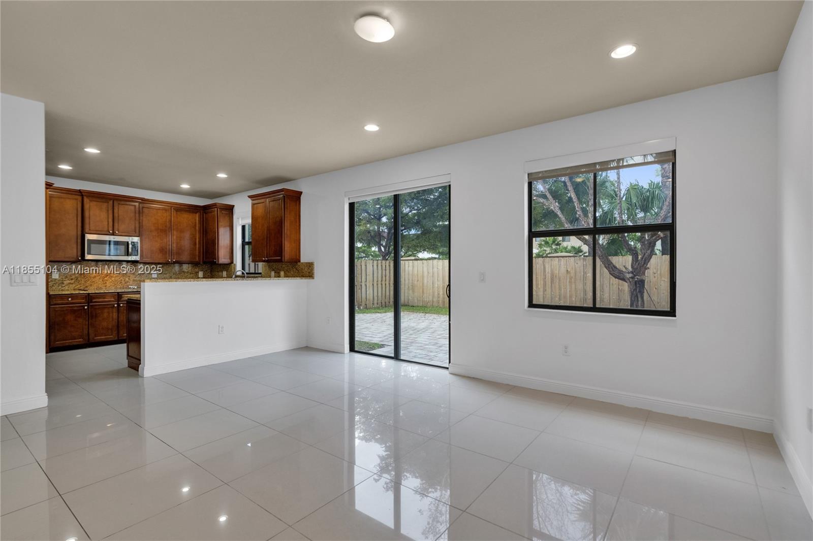 ISLES AT GRAND BAY - Residential