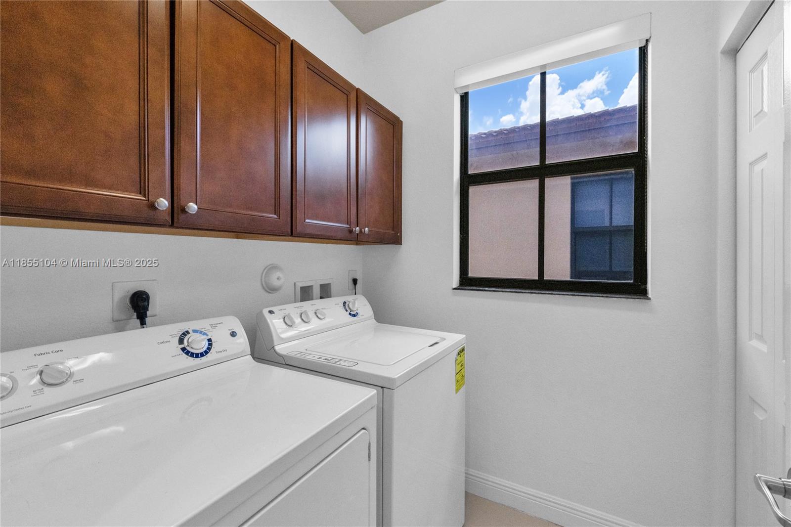 ISLES AT GRAND BAY - Residential