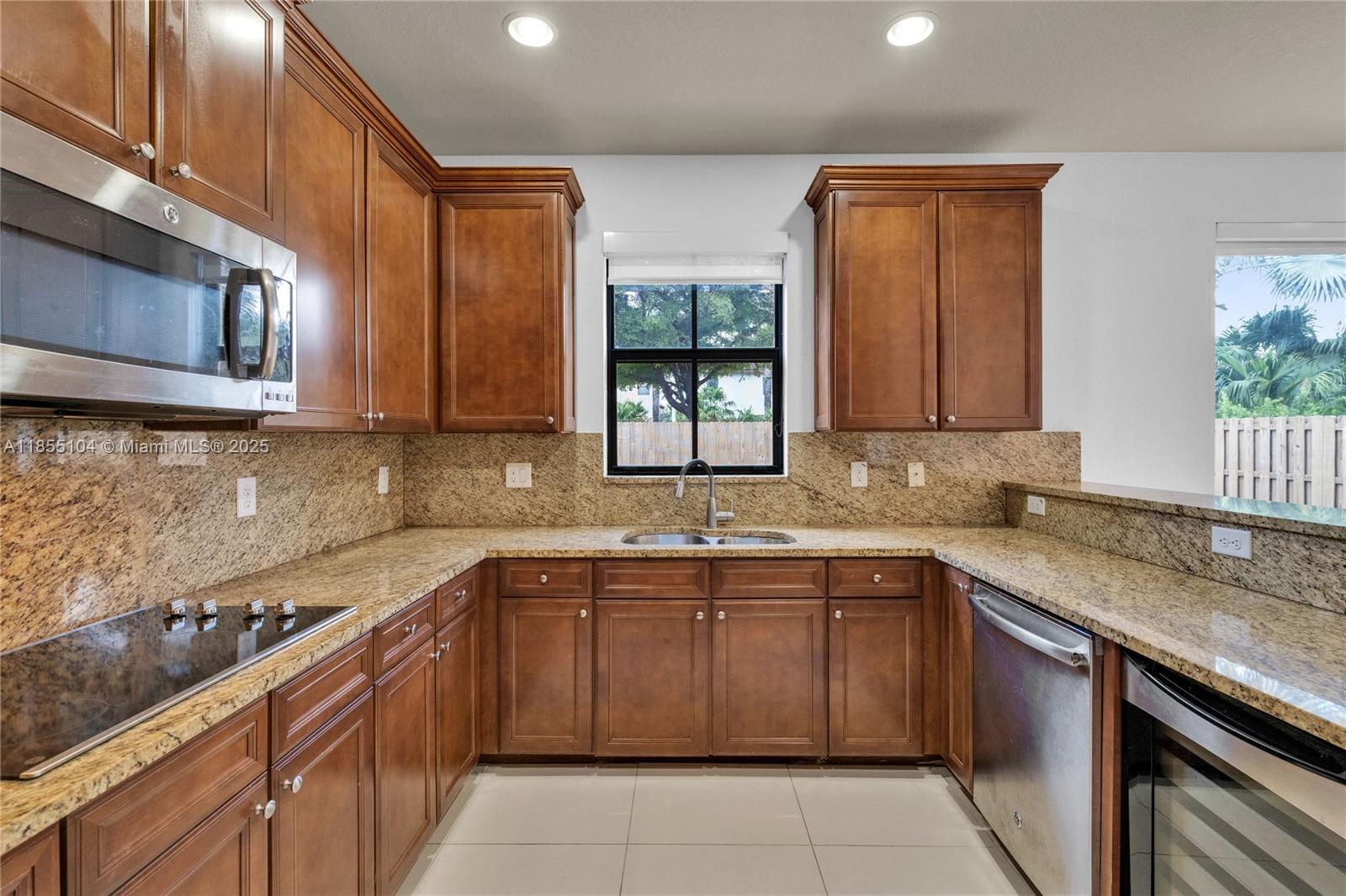 ISLES AT GRAND BAY - Residential