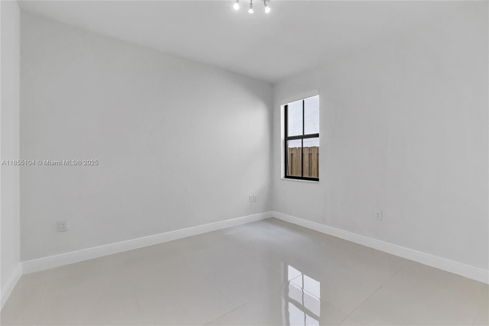 ISLES AT GRAND BAY - Residential