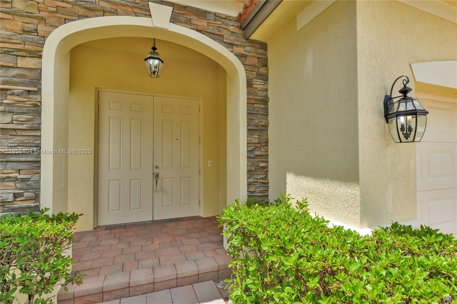 ISLES AT GRAND BAY - Residential