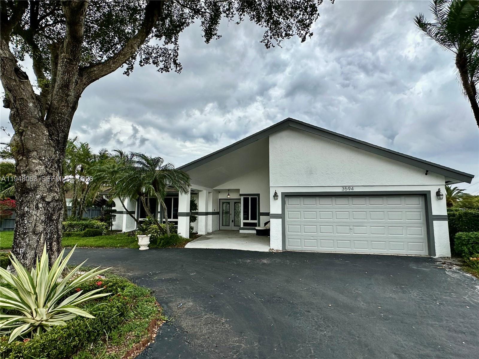 RAINBOW MIRAMAR - Residential