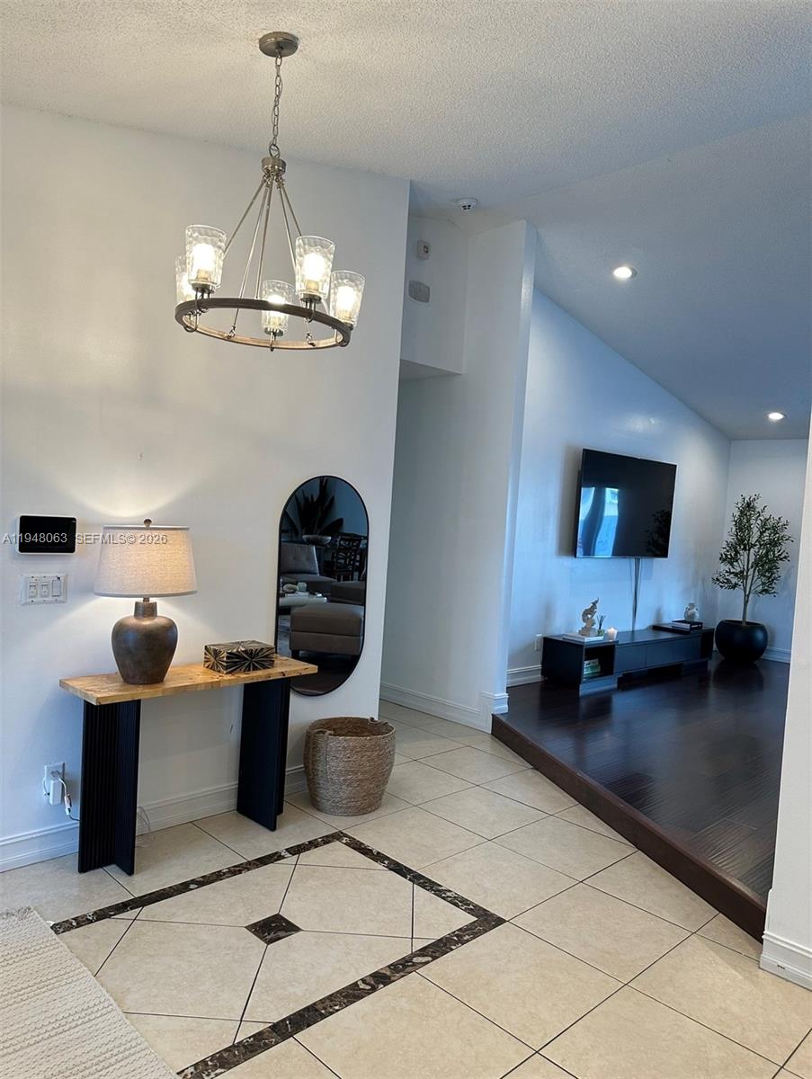 RAINBOW MIRAMAR - Residential