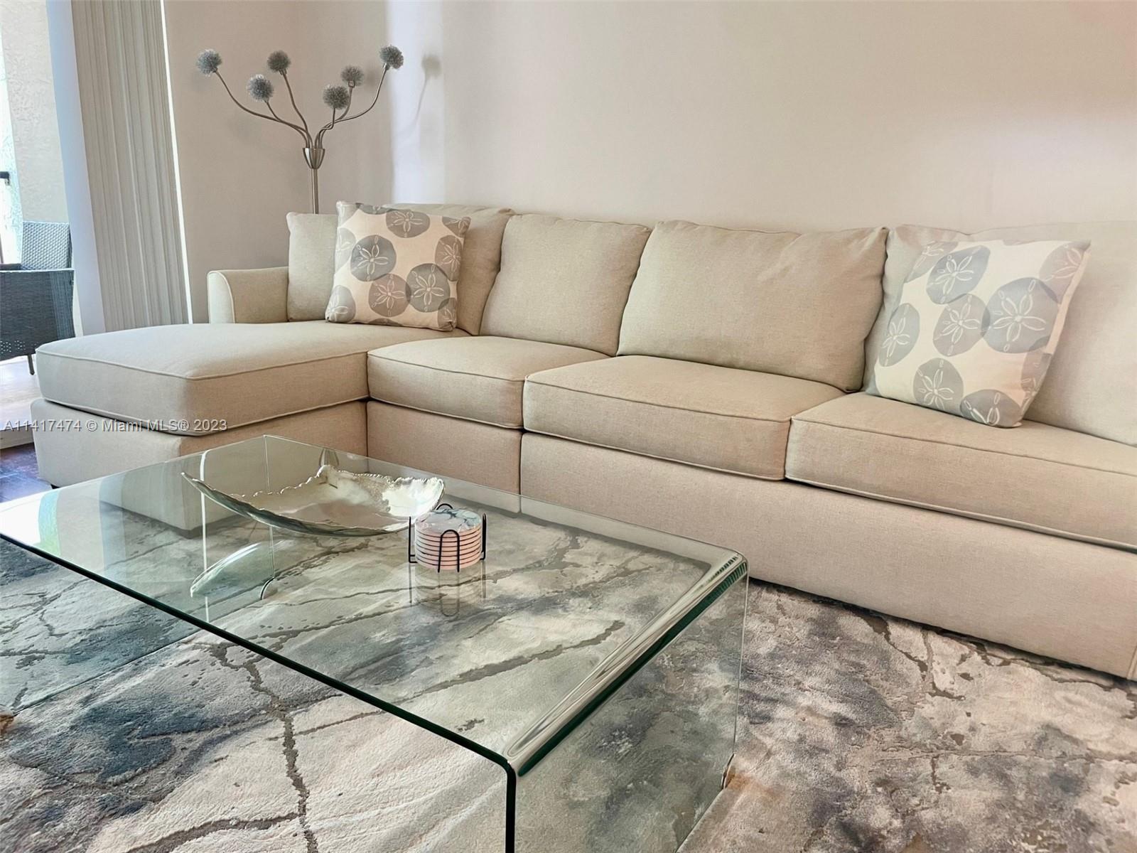 PORTO BELLAGIO CONDO - Residential Lease