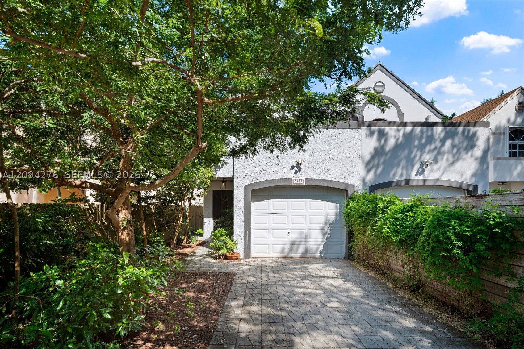3129 Jackson Ave 3129
