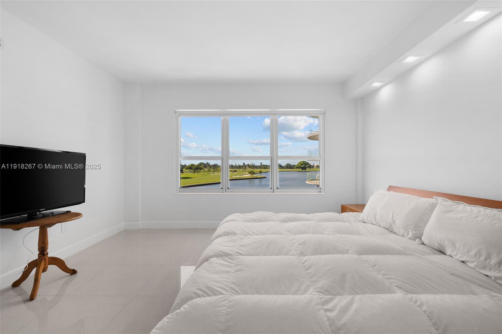 BLAIR HOUSE CONDO - WEST - Residential Lease