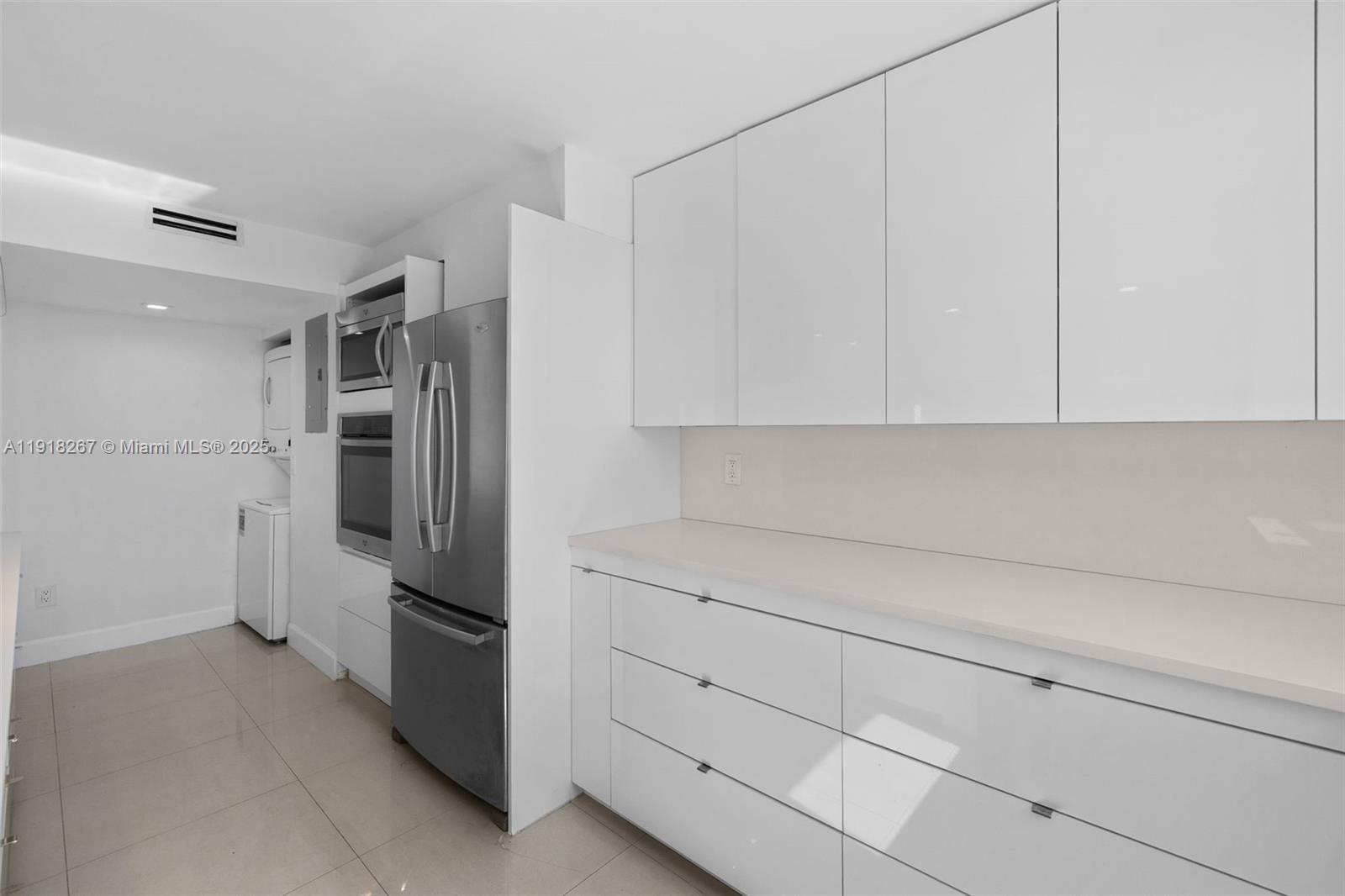 BLAIR HOUSE CONDO - WEST - Residential Lease