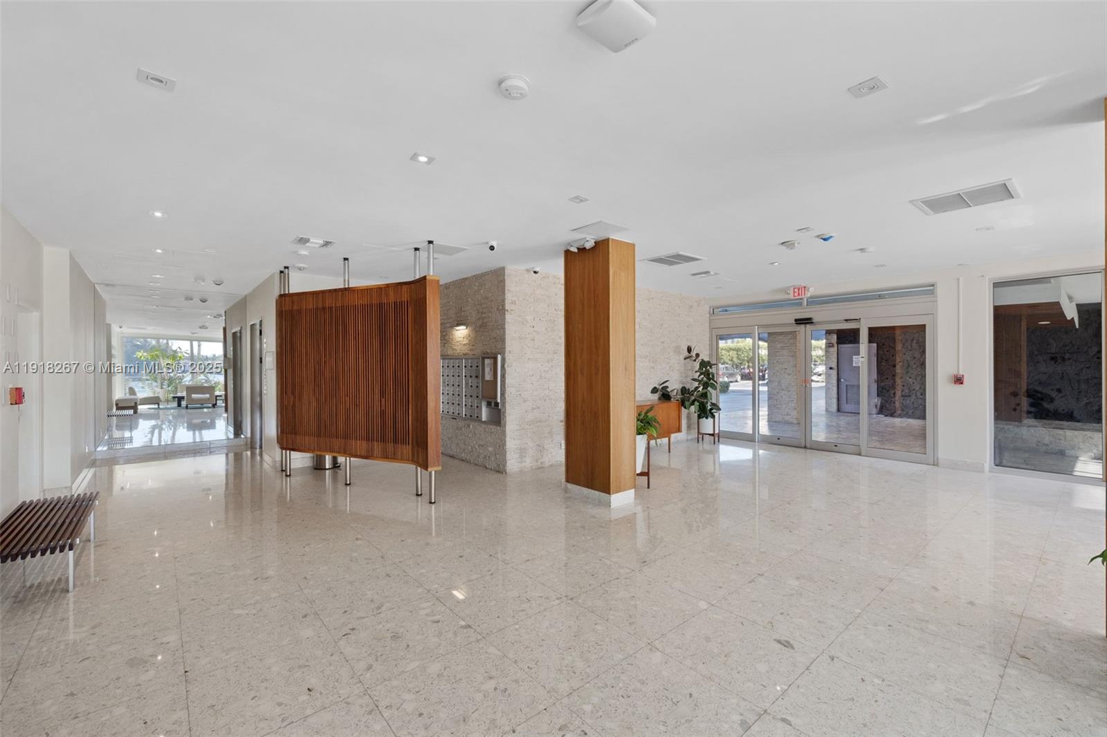 BLAIR HOUSE CONDO - WEST - Residential Lease