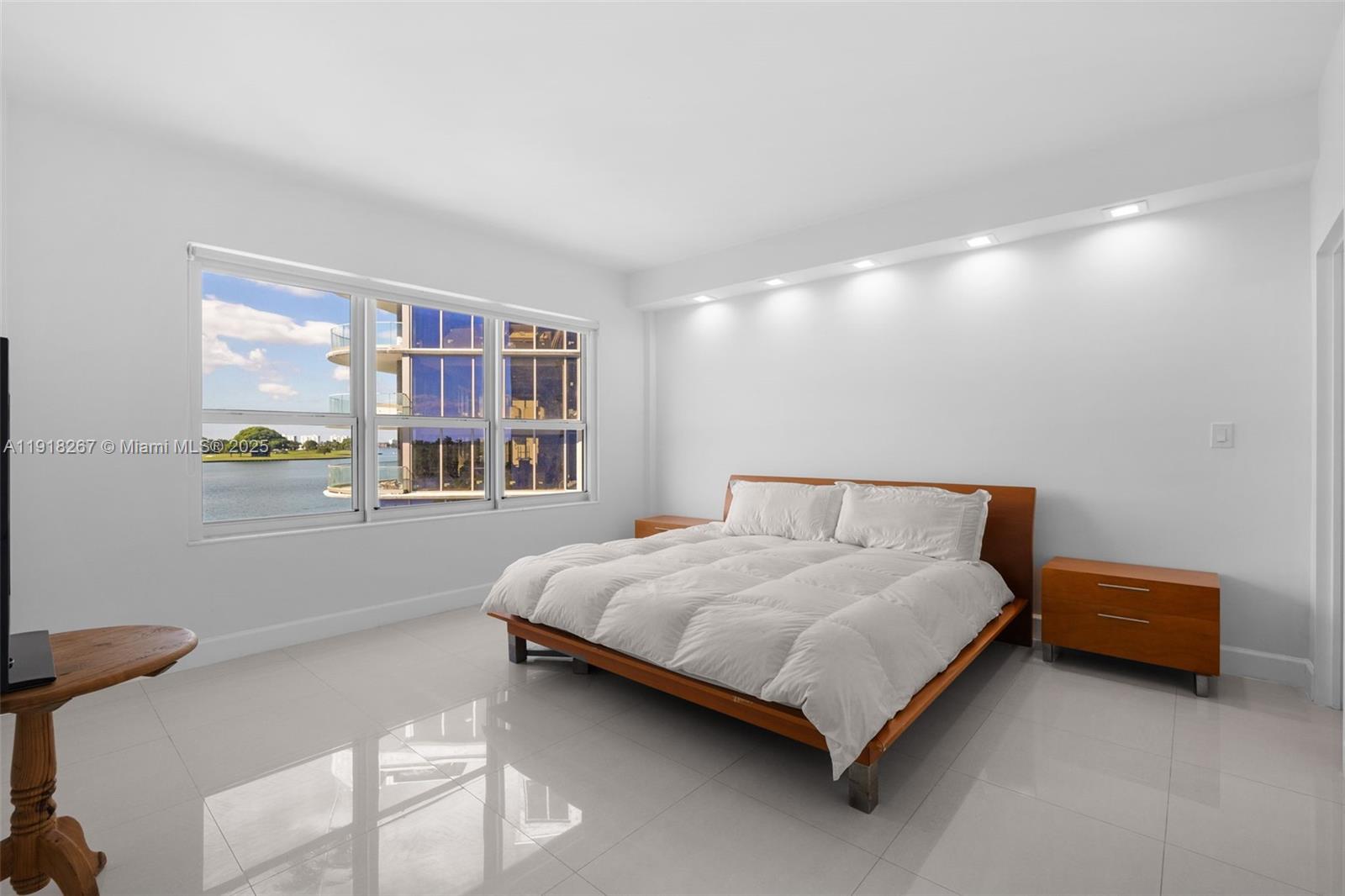 BLAIR HOUSE CONDO - WEST - Residential Lease