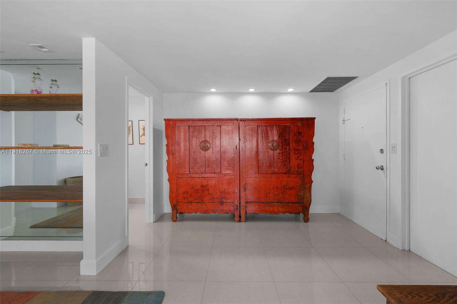 BLAIR HOUSE CONDO - WEST - Residential Lease