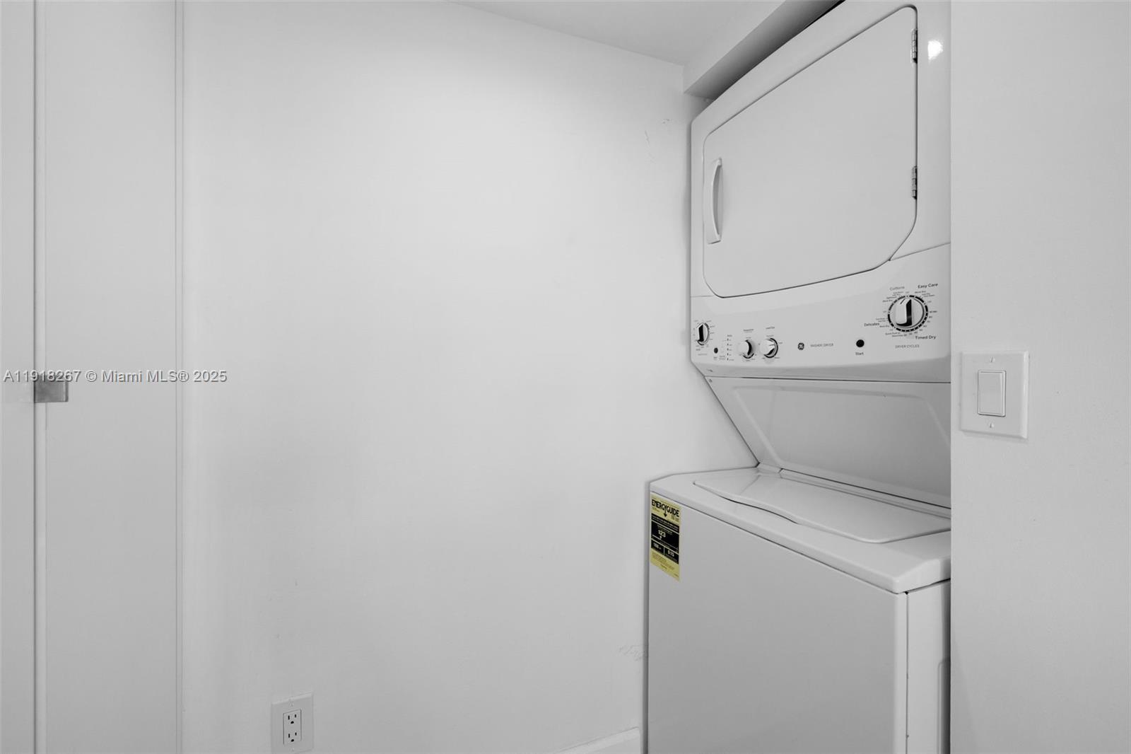 BLAIR HOUSE CONDO - WEST - Residential Lease