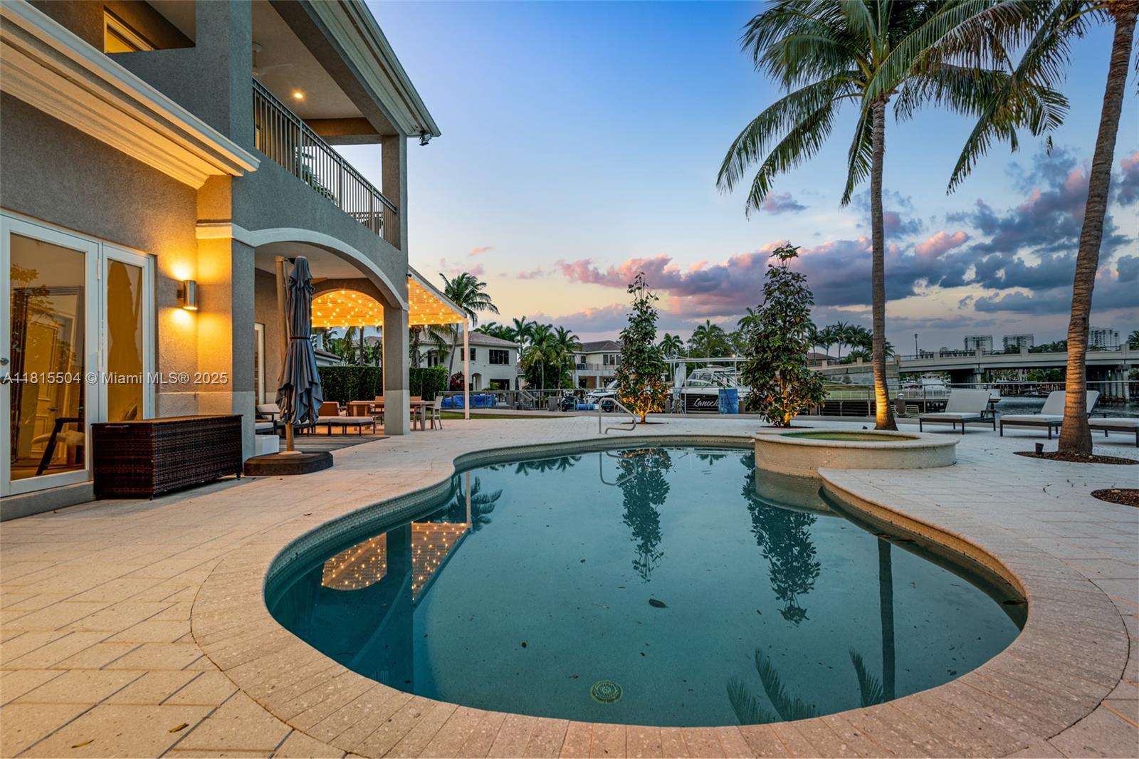 THREE ISLANDS 3RD SECTION - Residential