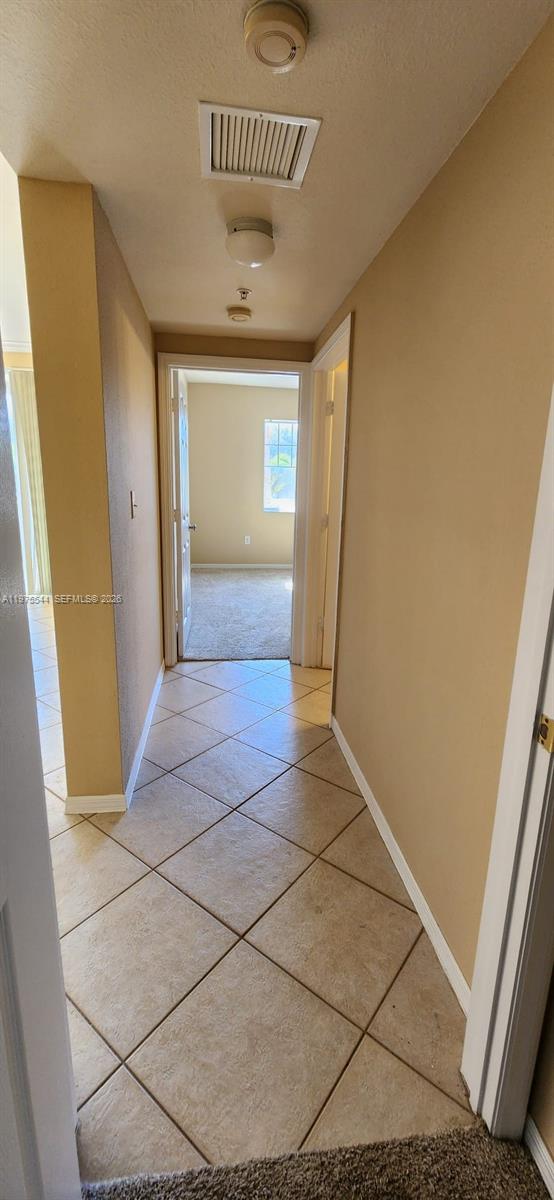 VILLAS AT EMERALD DUNES C - Residential Lease