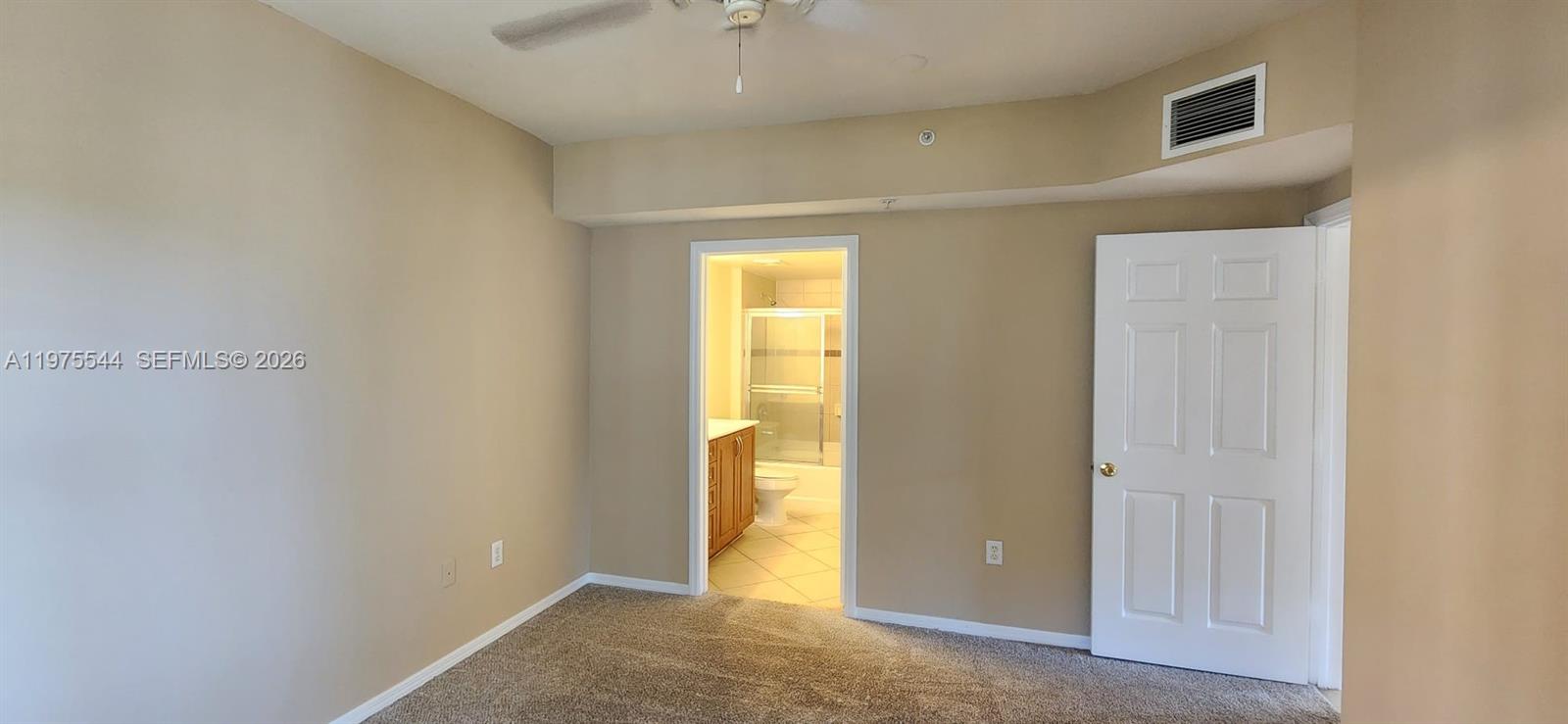 VILLAS AT EMERALD DUNES C - Residential Lease