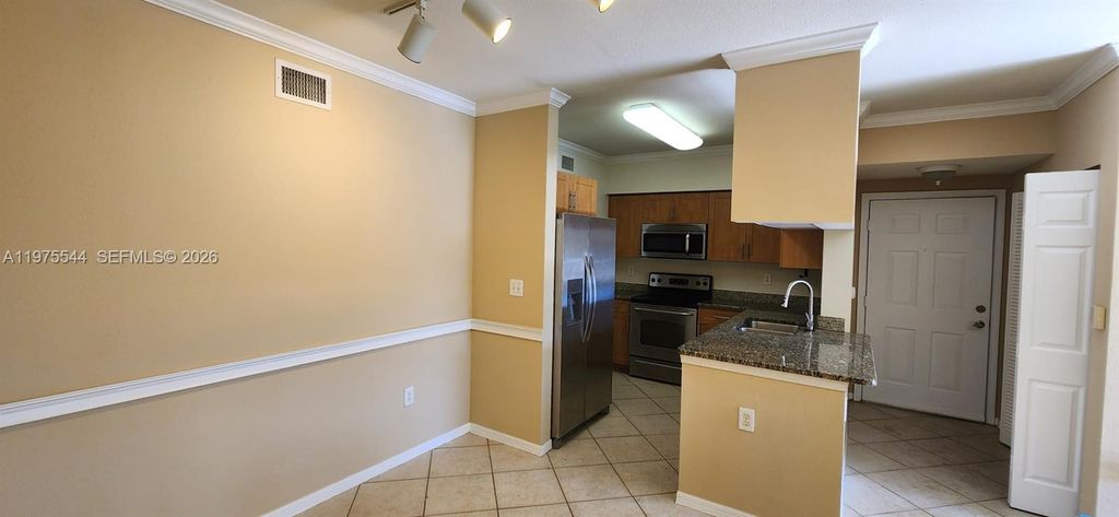 Photo of 6482 Emerald Dunes Dr #201, West Palm Beach, FL 33411 (MLS # A11975544)