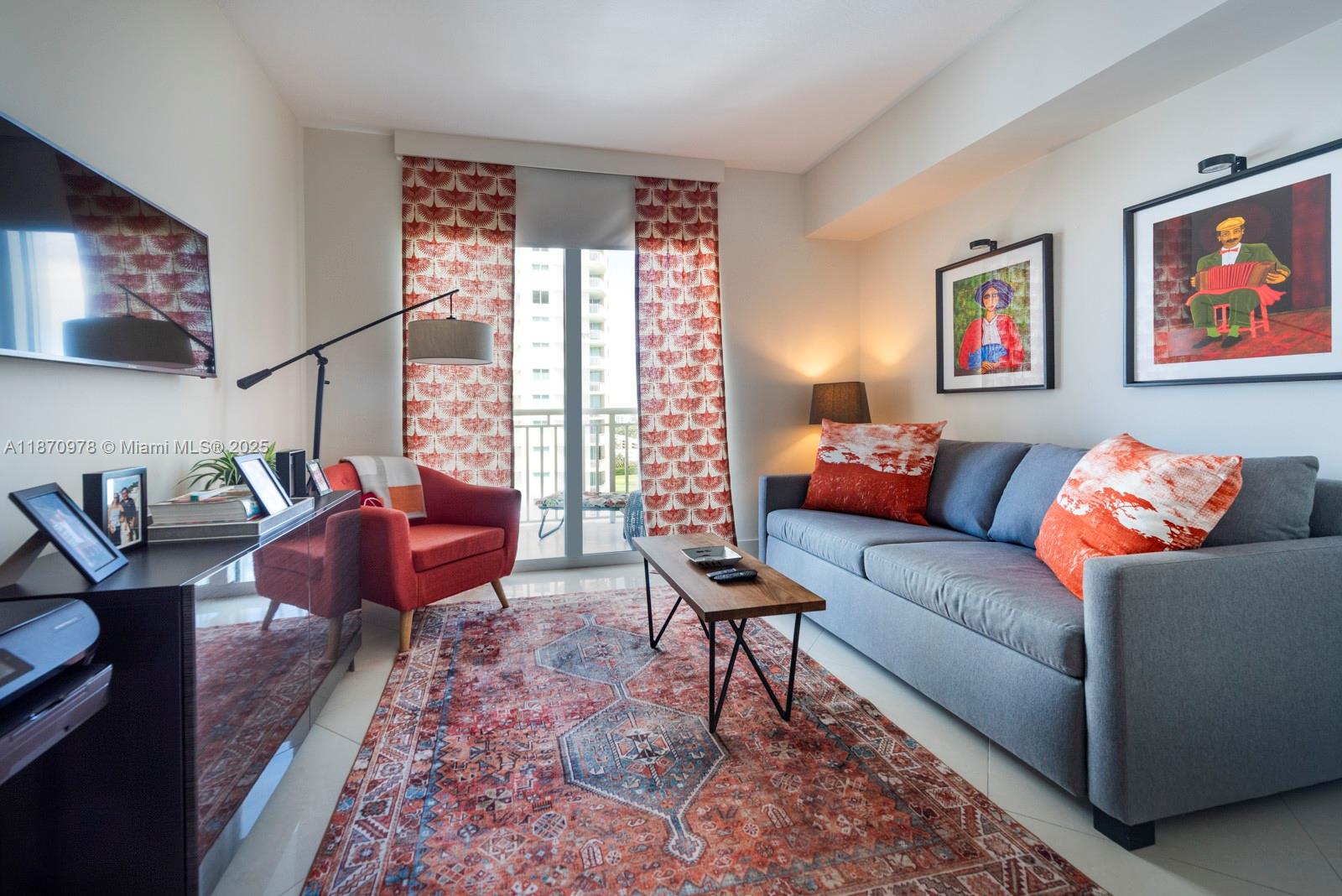 DUO CONDOMINIUM EAST - Residential