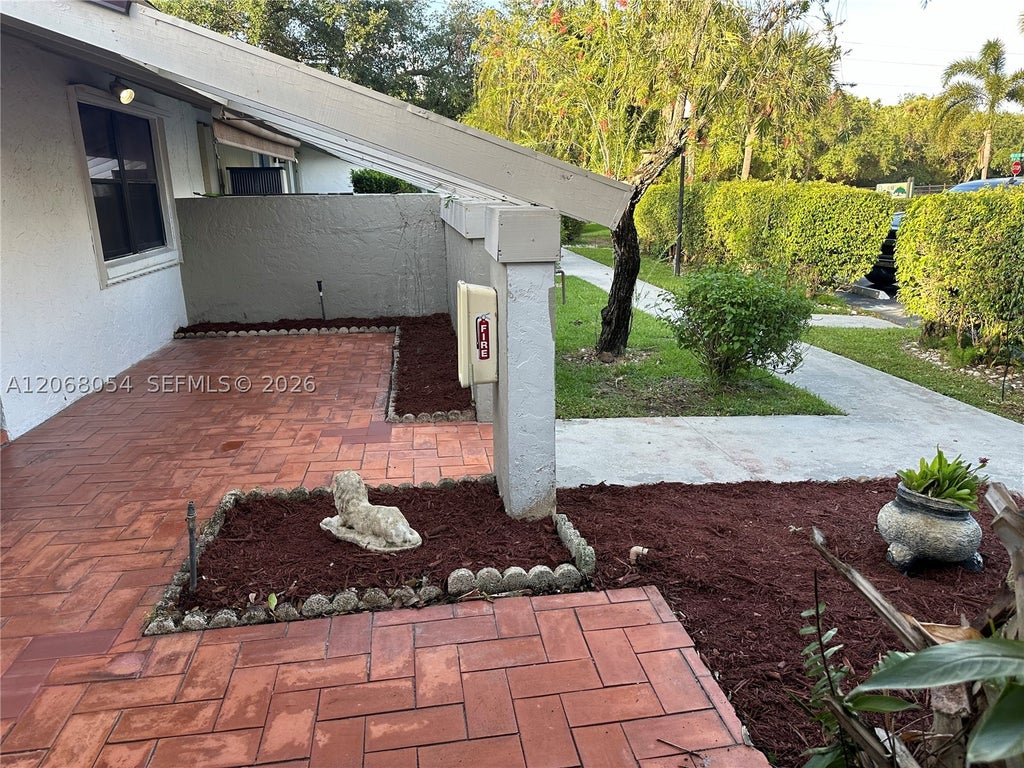 Photo of 2902 SW 21st Ter #301C, Delray Beach, FL 33445 (MLS # A12068054)