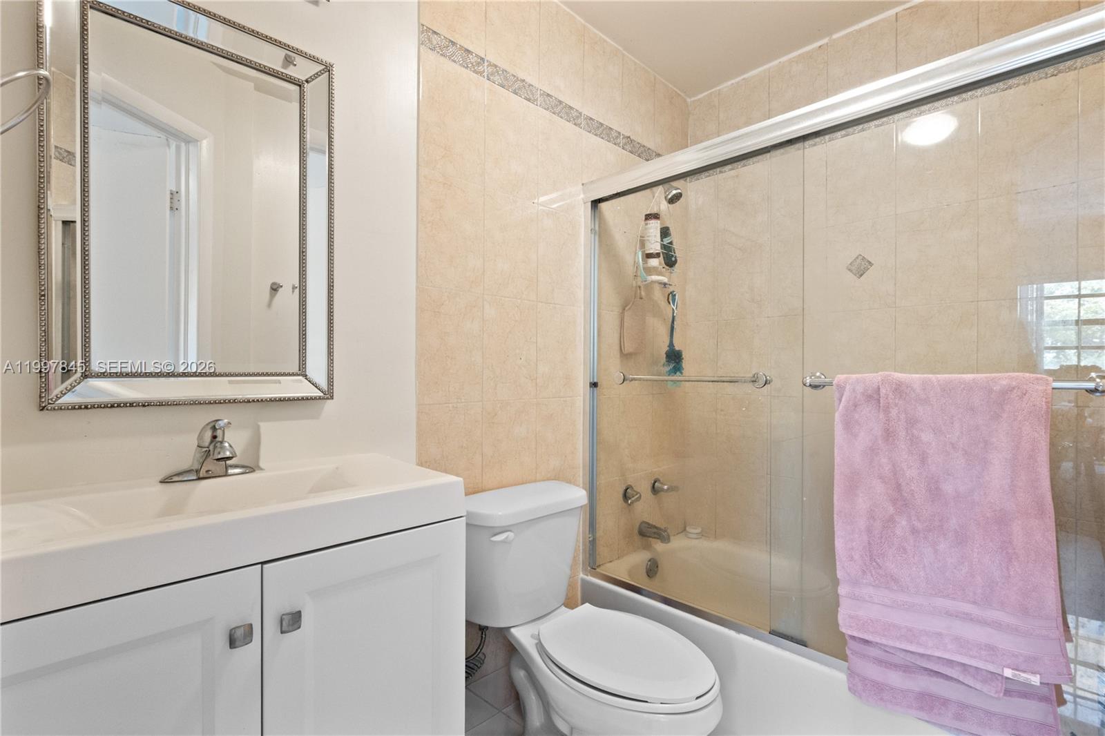 GOLDEN HOMES SUB - Residential Lease