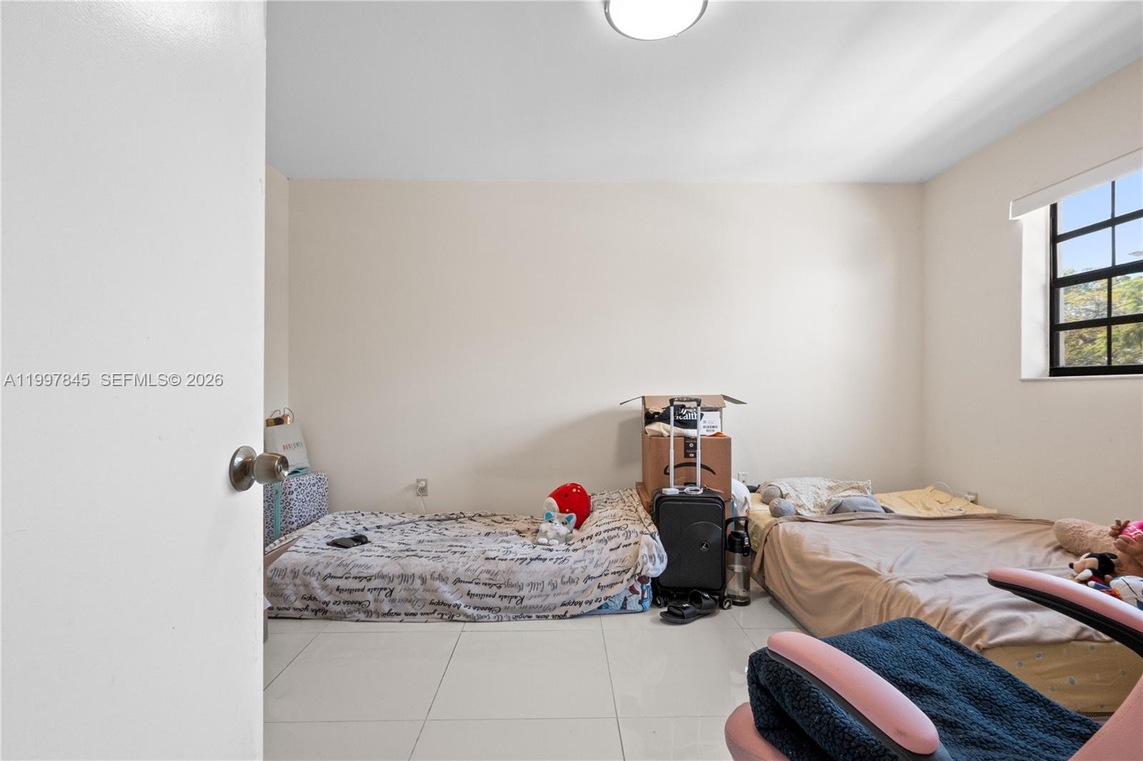 GOLDEN HOMES SUB - Residential Lease