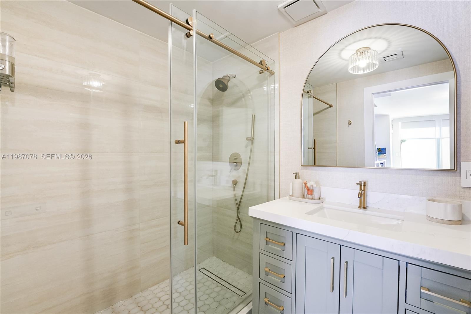 LOFTS AT MAYFAIR CONDO - Residential