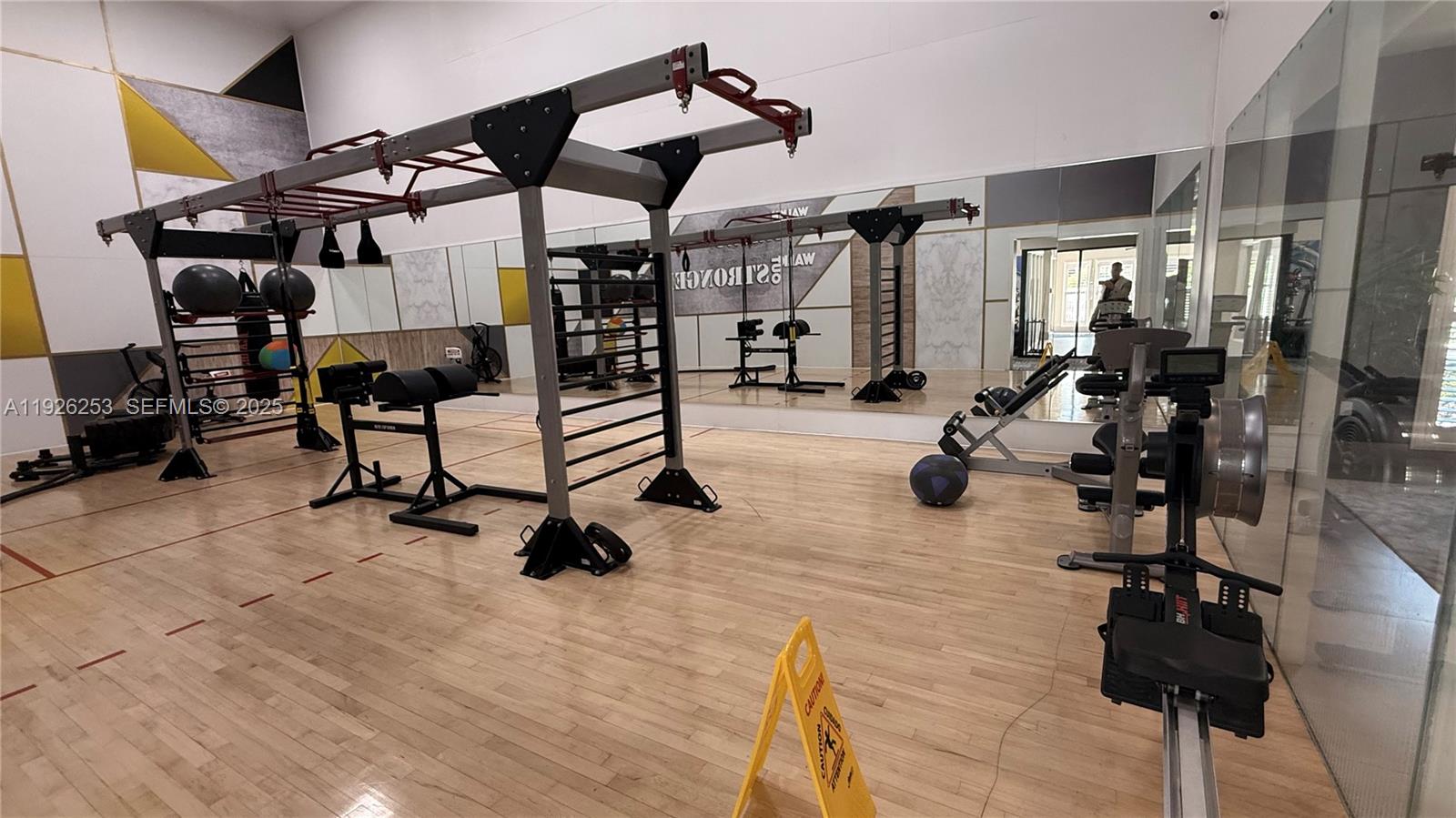 VISTA LAGO AT THE HAMMOCK - Residential Lease