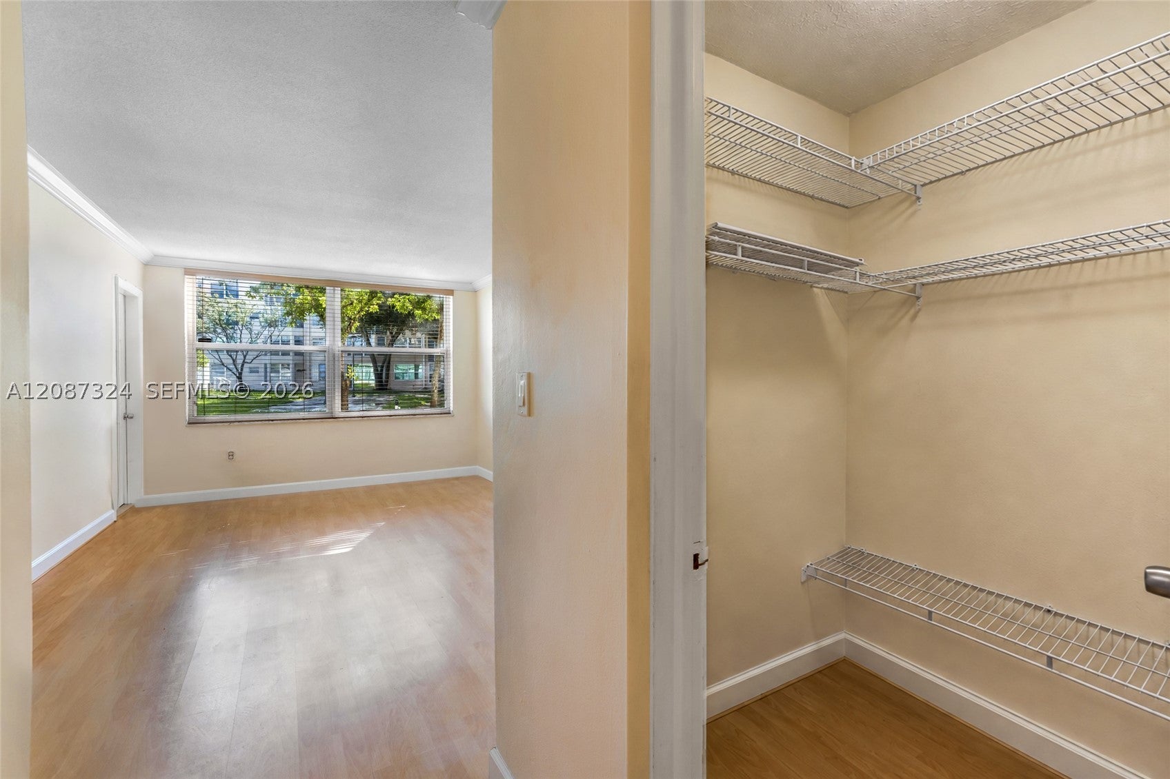 1401 NE 191st St D107