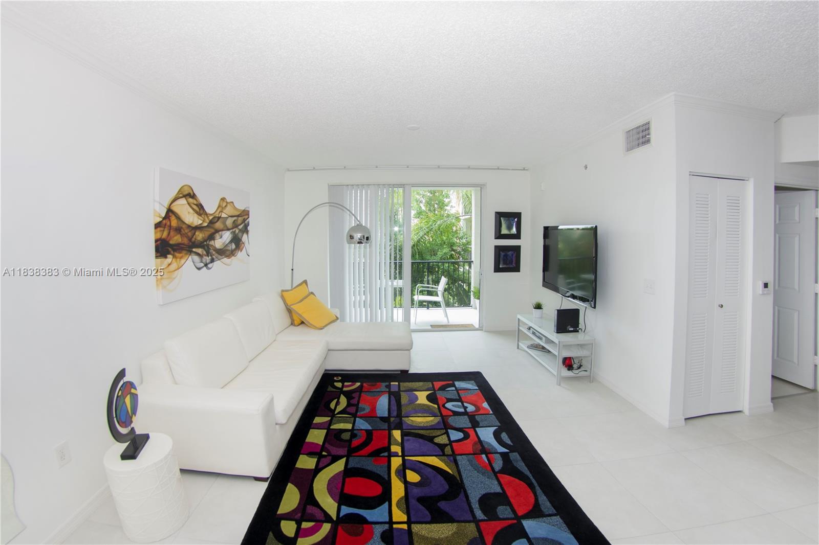 17145 N Bay Rd 4402