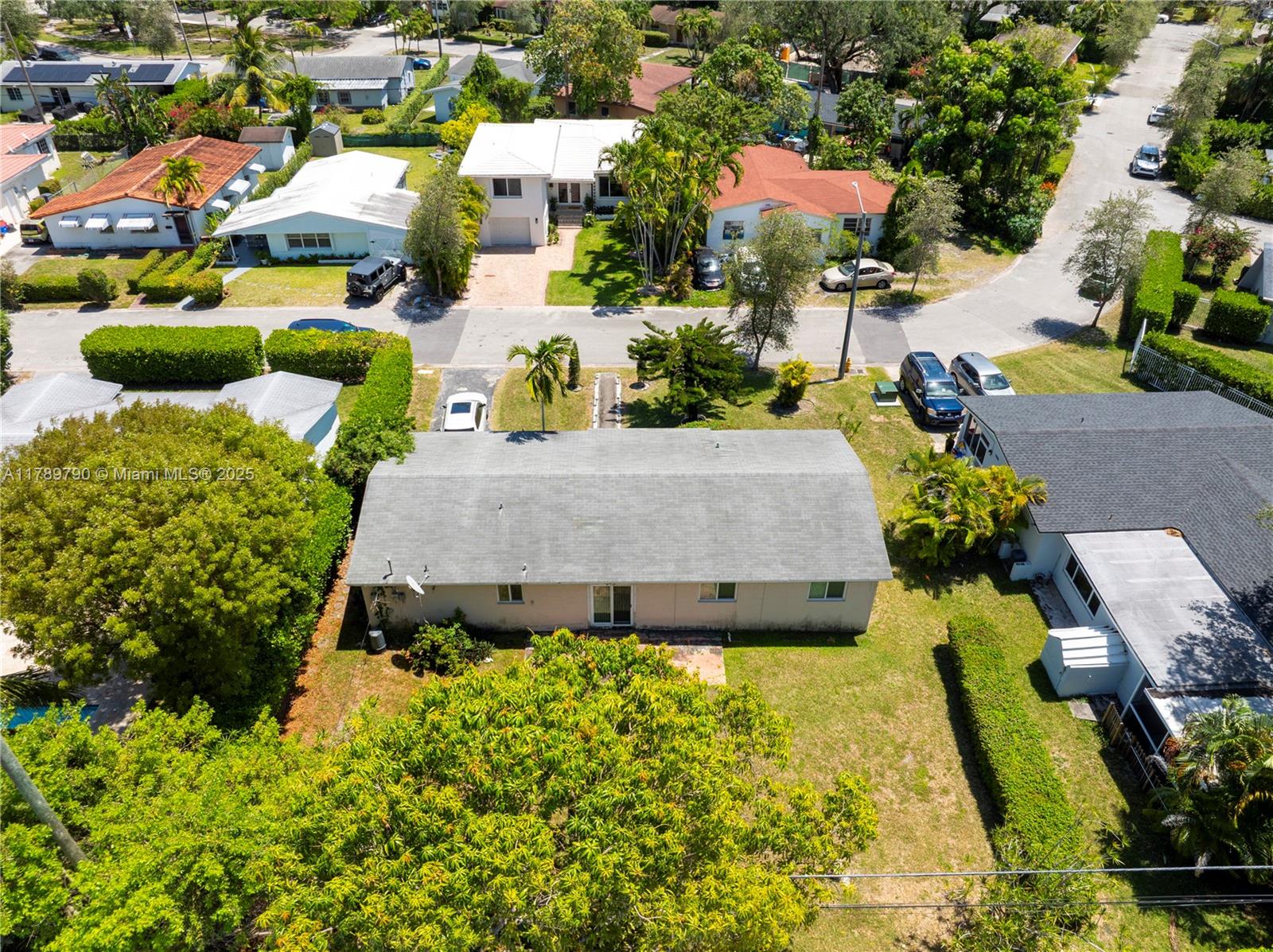 237 Washington Dr