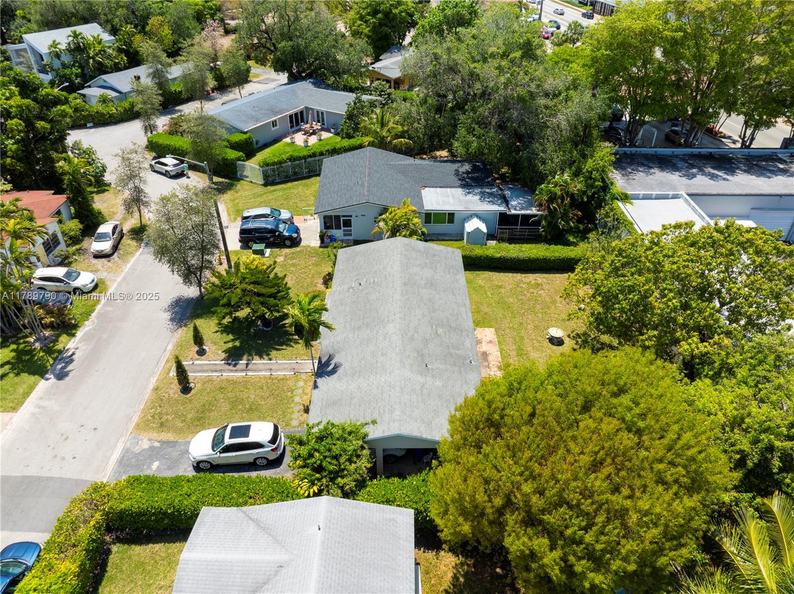 237 Washington Dr