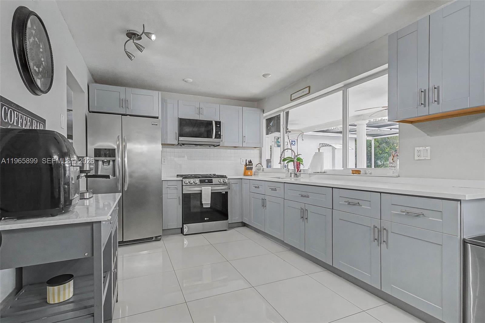 MIRAMAR PARK THIRD ADD - Residential