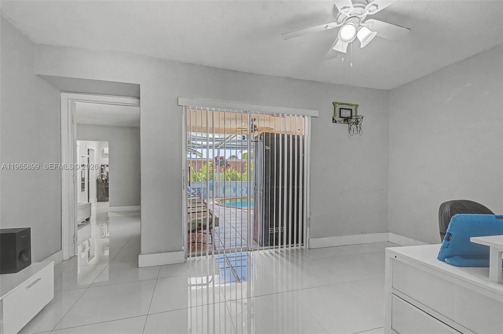 MIRAMAR PARK THIRD ADD - Residential