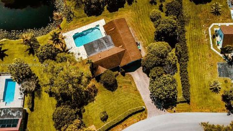 11030 SW 42nd Ct Davie FL 33328