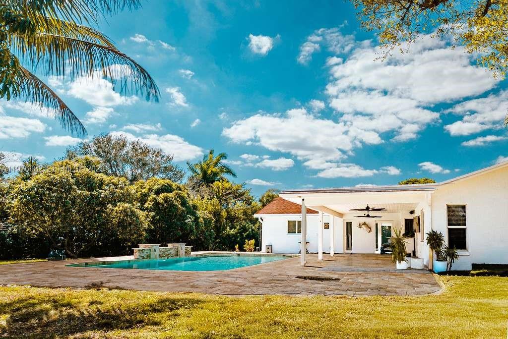 LAWSON ISLES - Residential