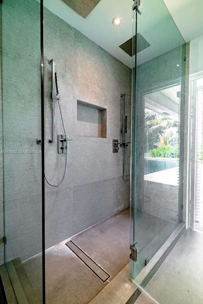 LAWSON ISLES - Residential