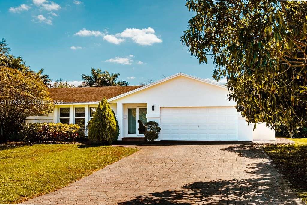 LAWSON ISLES - Residential