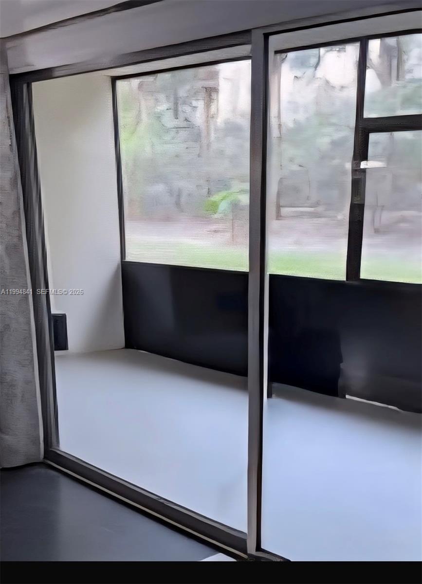 900 SW 142nd Ave 114L