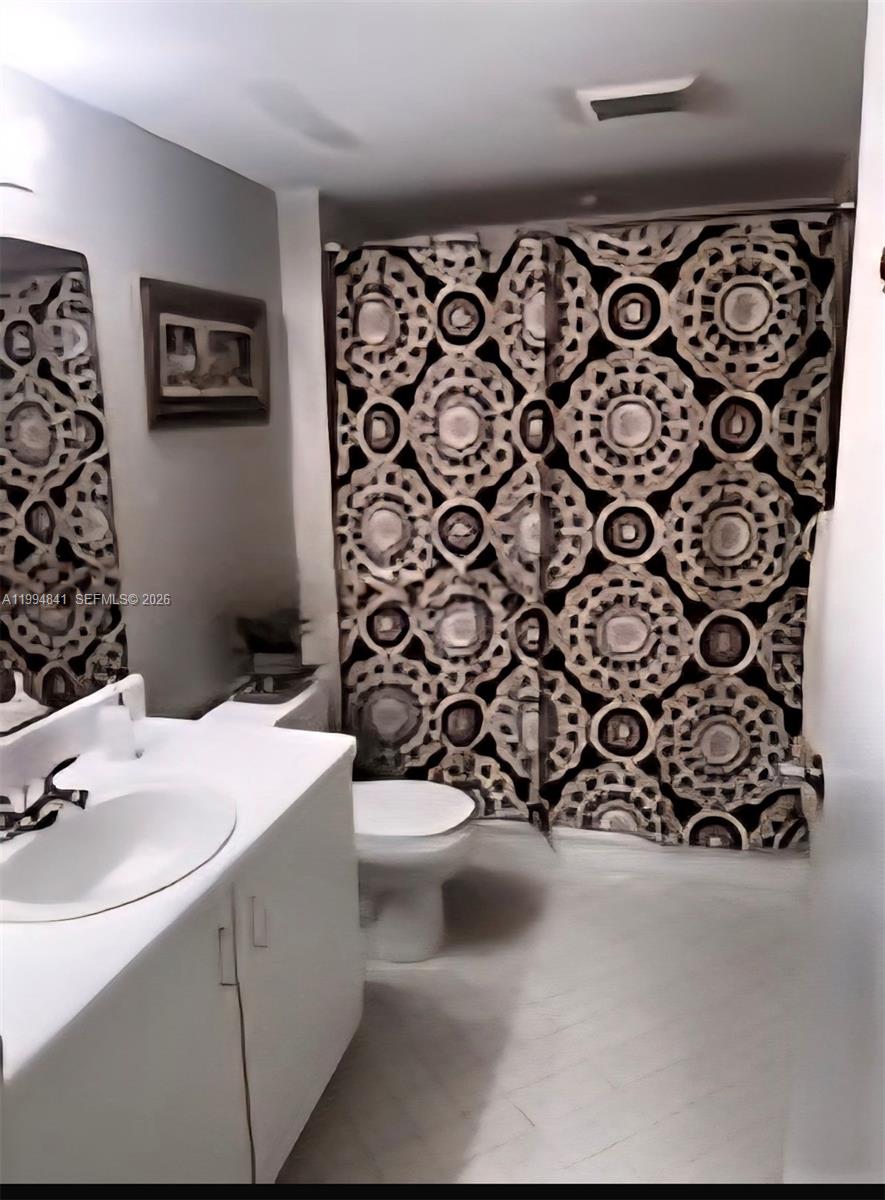 SUFFOLK AT CENTURY VILLAG - Residential