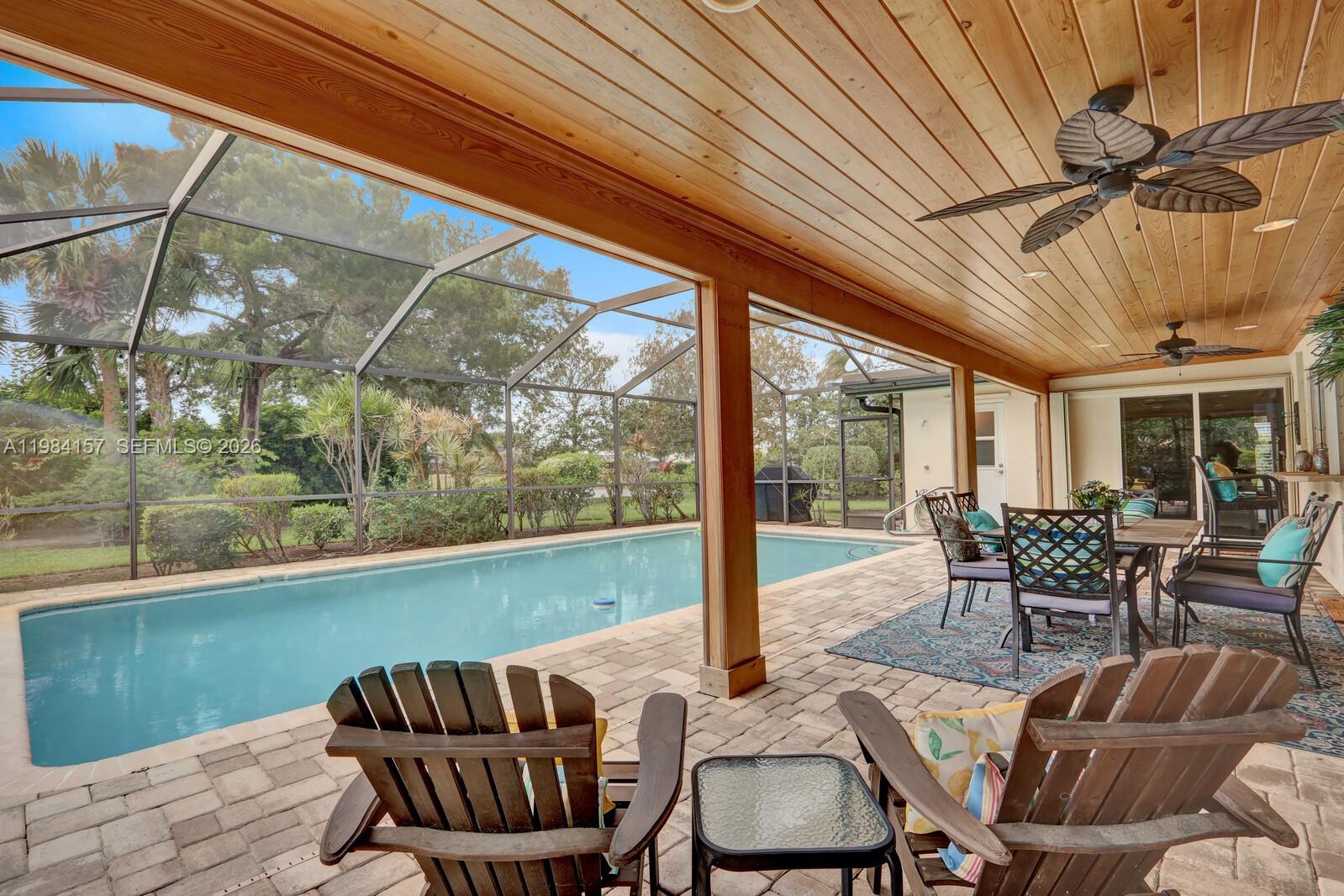 YACHT & COUNTRY CLUB OF S - Residential