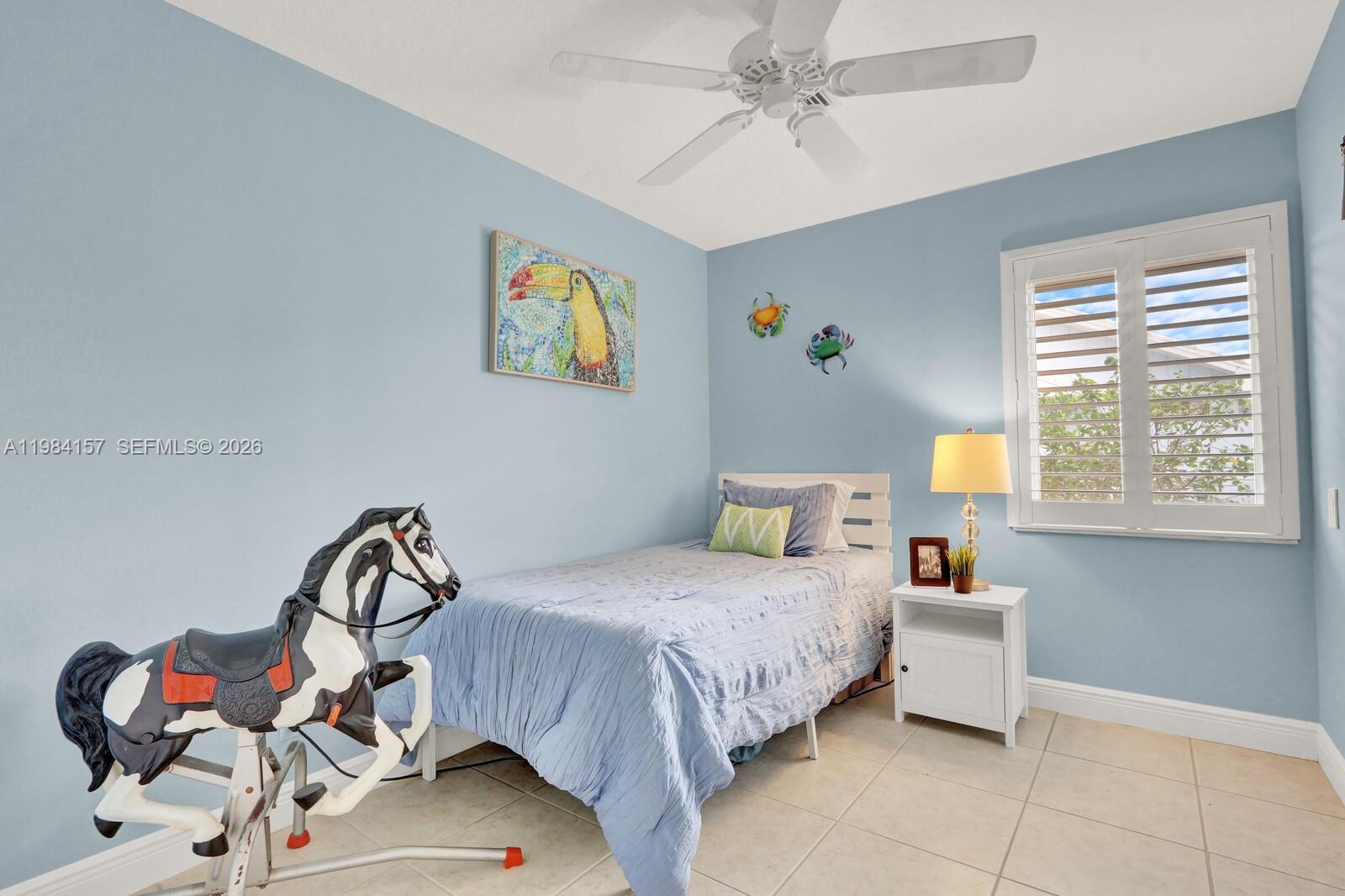 YACHT & COUNTRY CLUB OF S - Residential