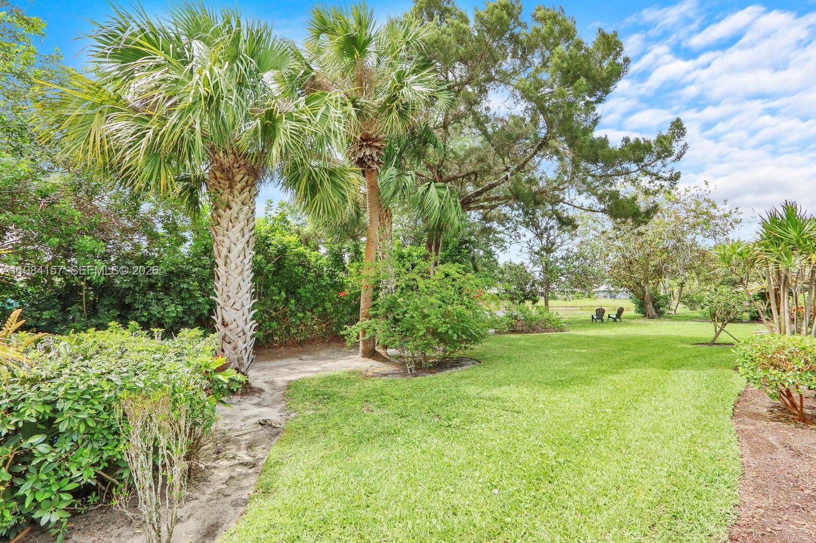 YACHT & COUNTRY CLUB OF S - Residential