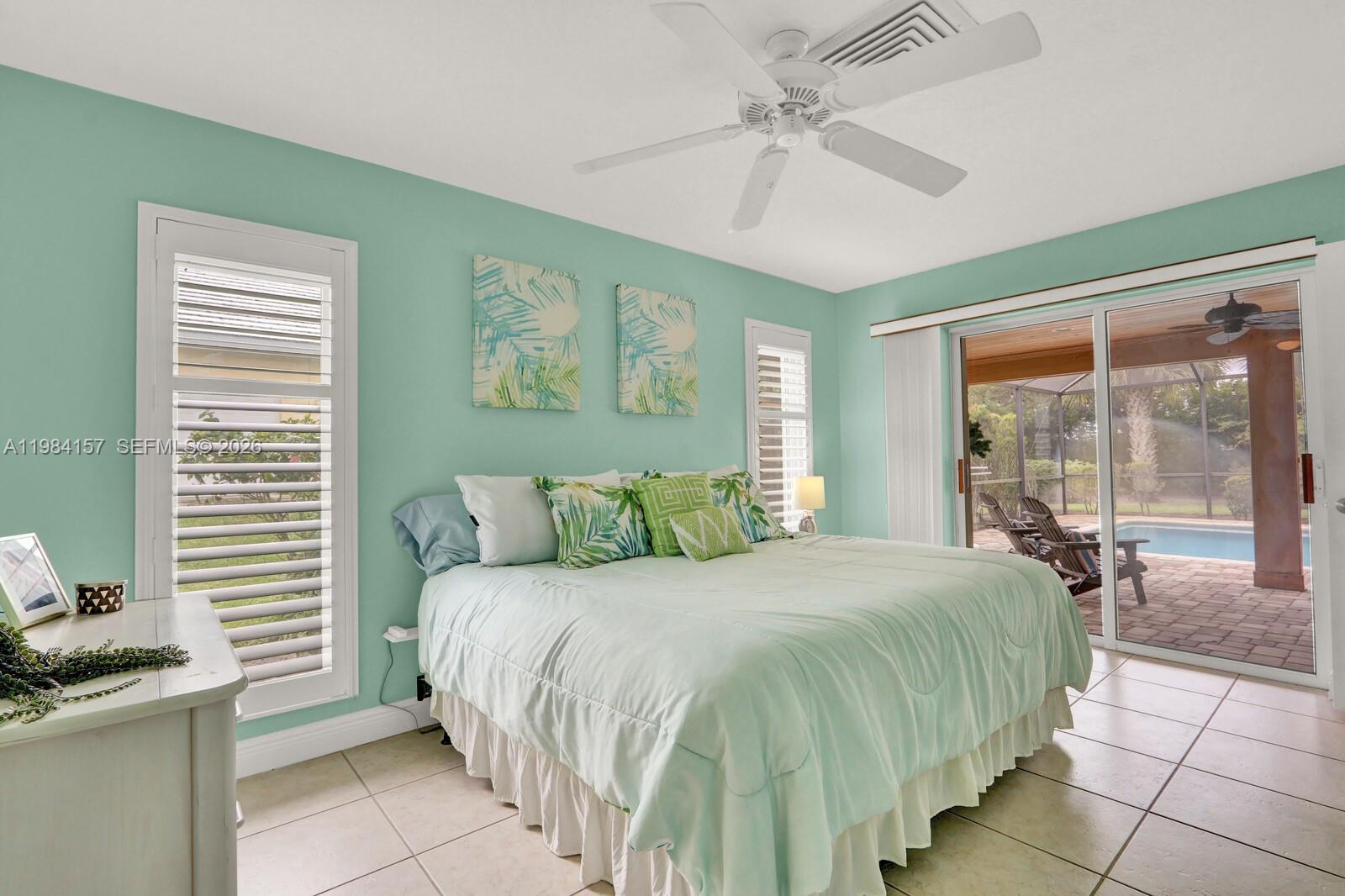 YACHT & COUNTRY CLUB OF S - Residential