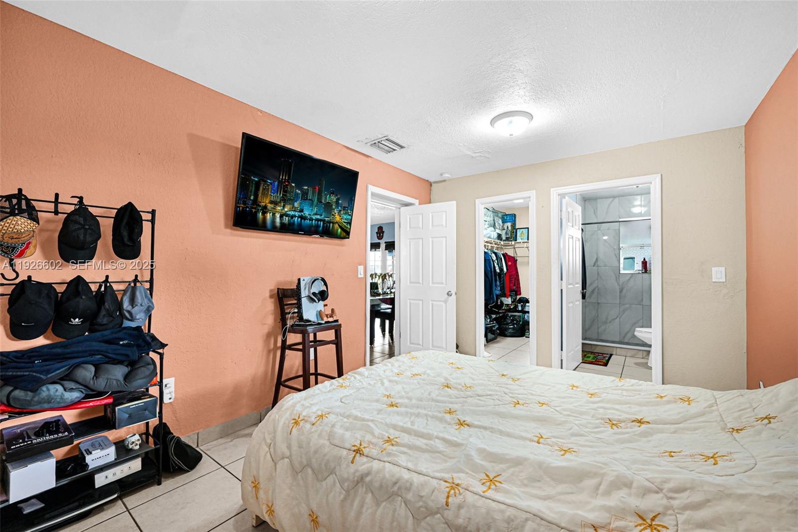 LINDEN GARDENS - Residential