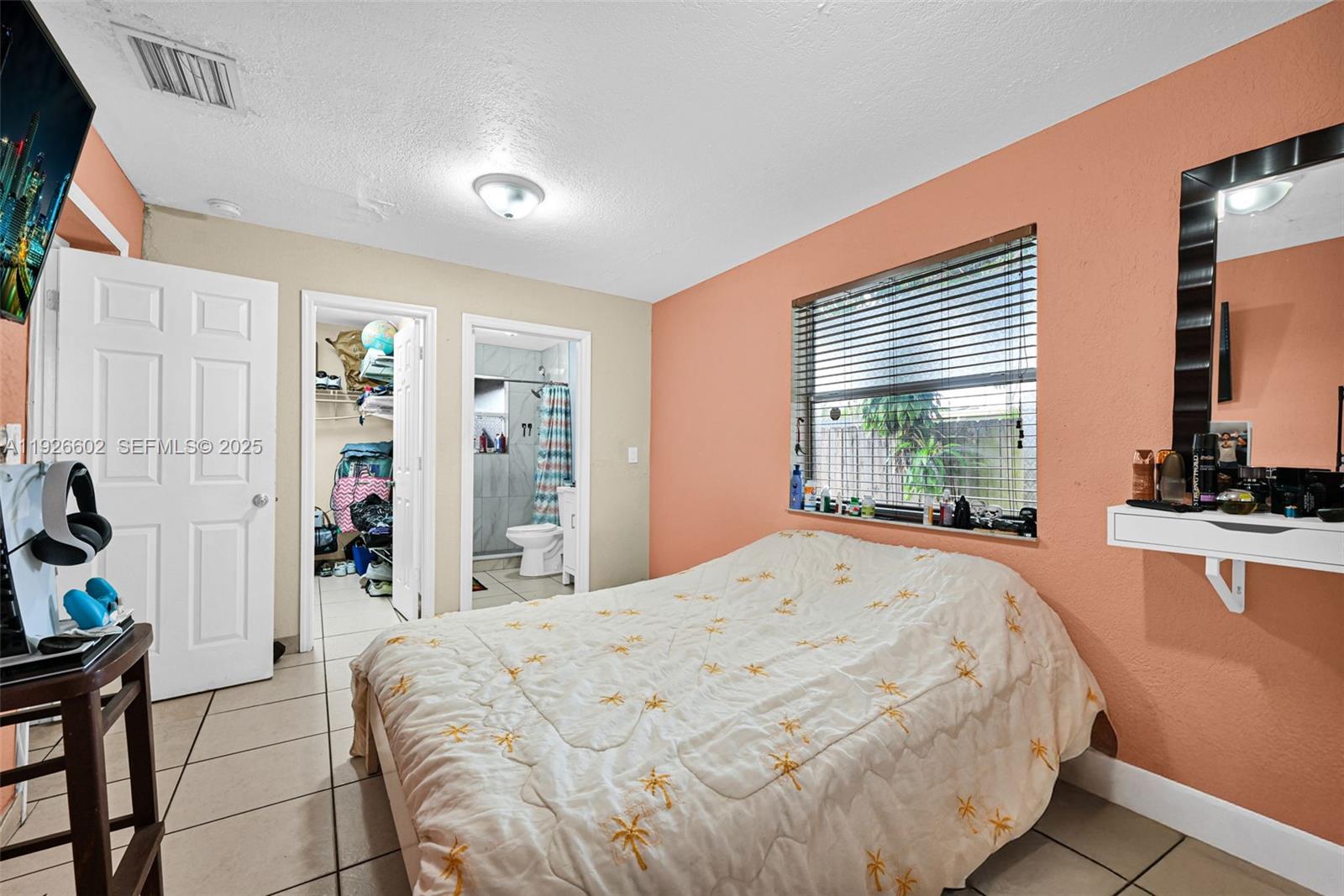 LINDEN GARDENS - Residential