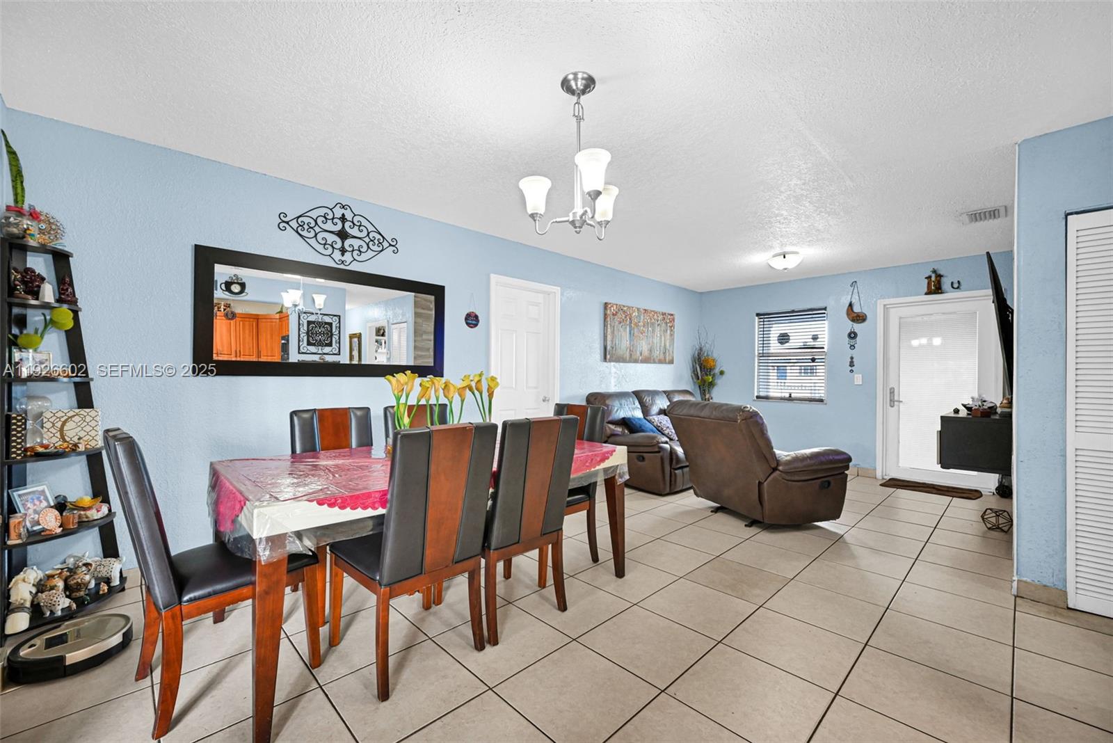 LINDEN GARDENS - Residential