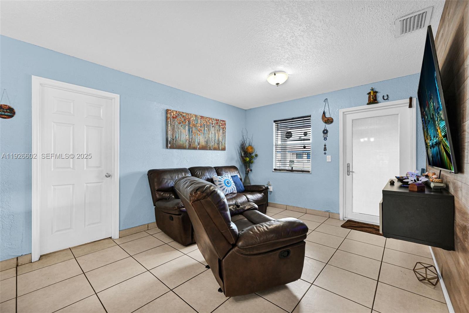 LINDEN GARDENS - Residential