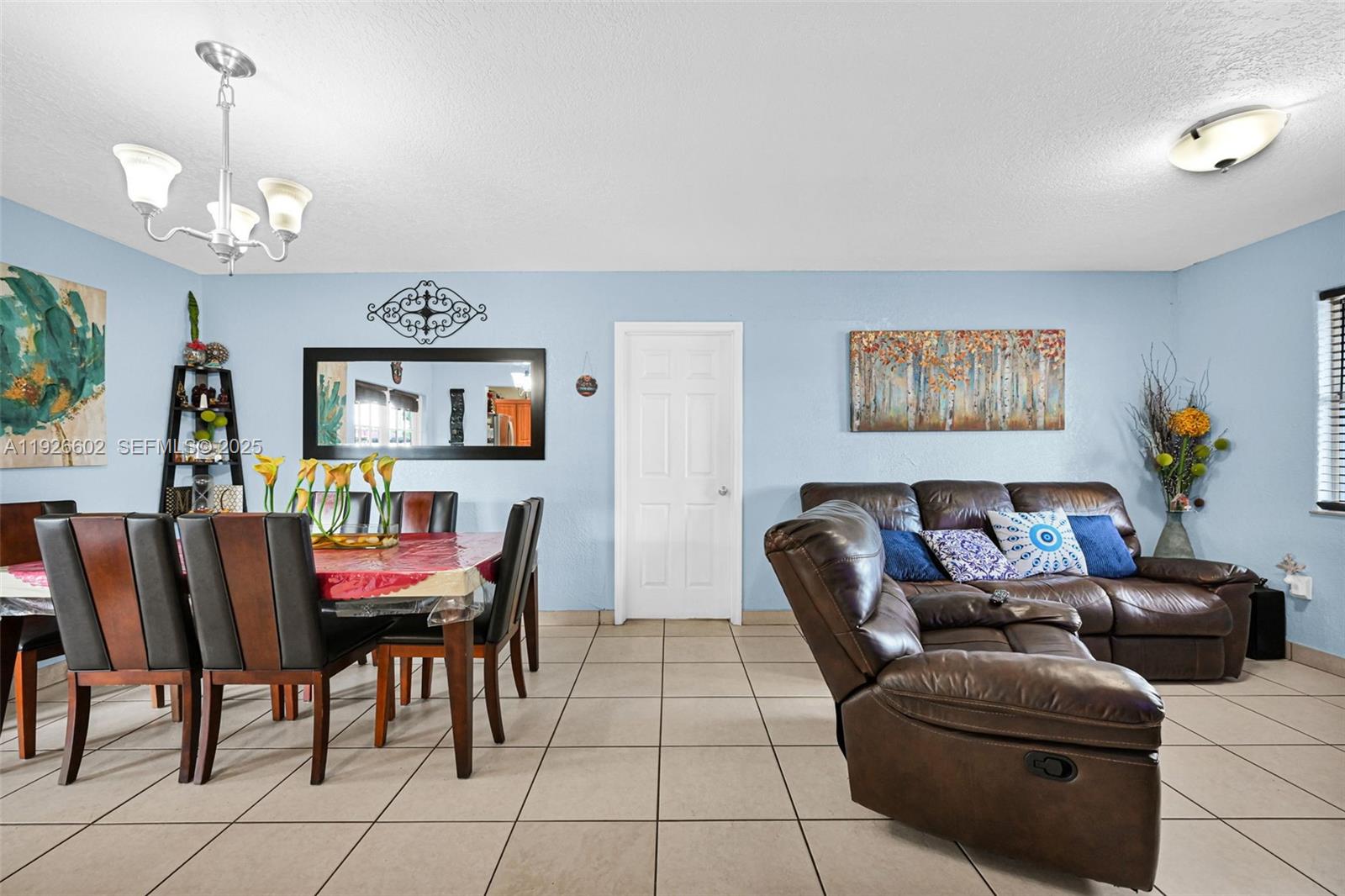 LINDEN GARDENS - Residential