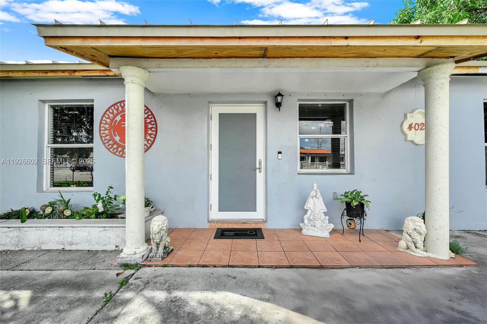 LINDEN GARDENS - Residential